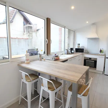 Plain-Pied - 5 Couchages - Billard - Babyfoot - Terrasse - Jardin - Veranda - 4 Chambres & Canape Convertible - Netflix - Amazon Prime - Wifi - Stationnement Gratuit Devant - Verdun Centre - Gere Par Presta-Zen'Services Exterior foto